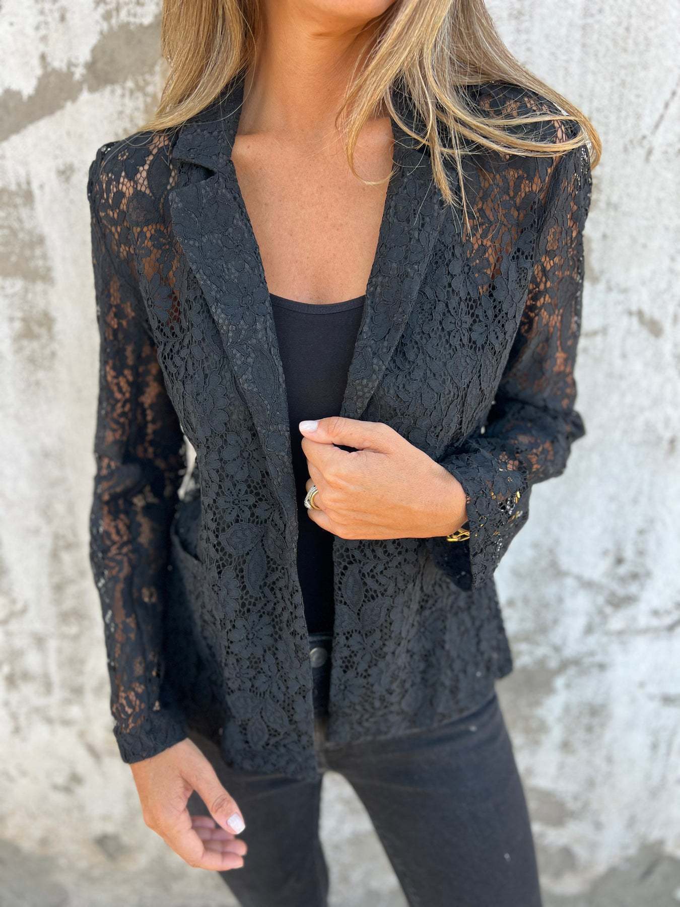 Chemise en dentelle de mode pour femmes