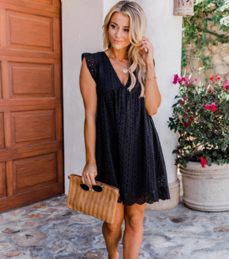 Robe Dentelle Élégante Col V
